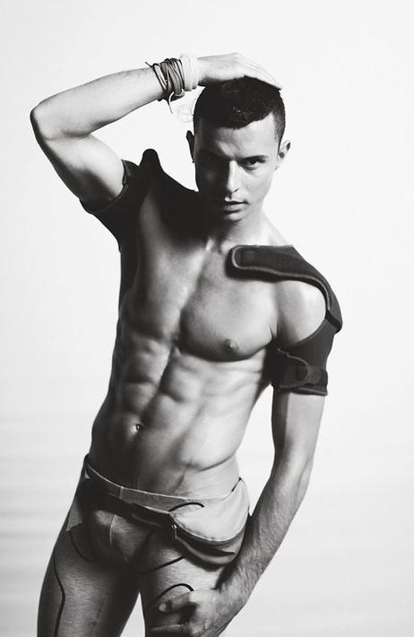 Kazaky วงนักร้องเกย์สุดๆ