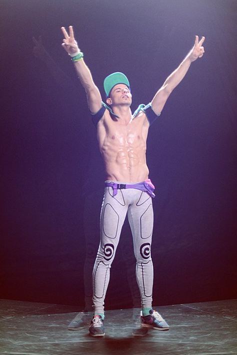 Kazaky วงนักร้องเกย์สุดๆ