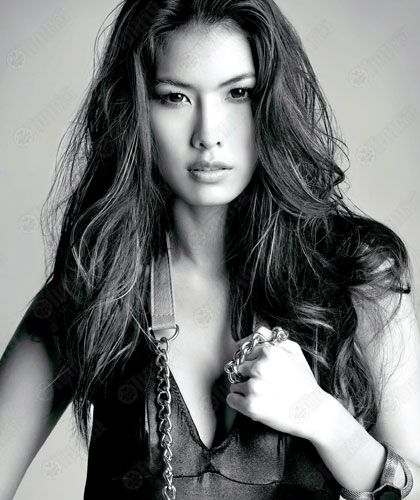 แก้ม กวินตรา อวดความเซ็กซี่