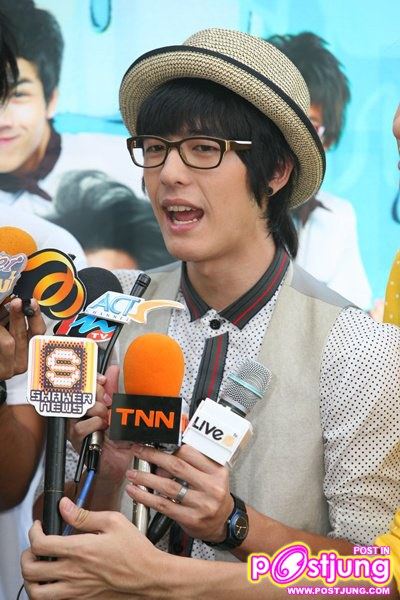 ภาพงานแถลงข่าวหนัง สมอลล์รู กูแนว