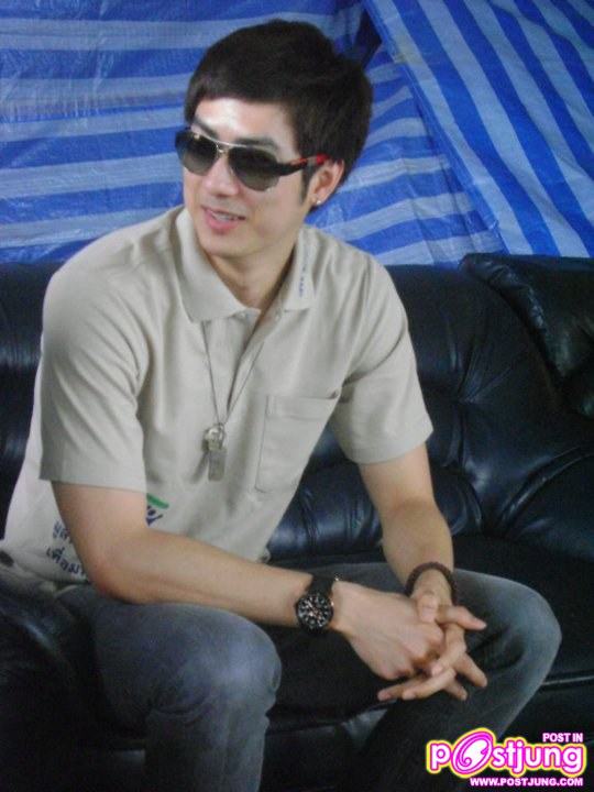 ฟิล์ม-รัฐภูมิ กิจกรรมซ่อมแซมบ้านให้ผู้ประสบอุทกภัยภาคใต้