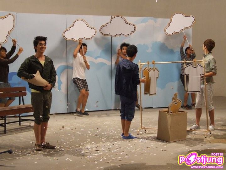 จุ๋ยจุ๋ยส์ & วงออกัส เบี้องหลังถ่ายMv.เพื่อนไม่เก่า (ost. เพื่อนไม่เก่า)