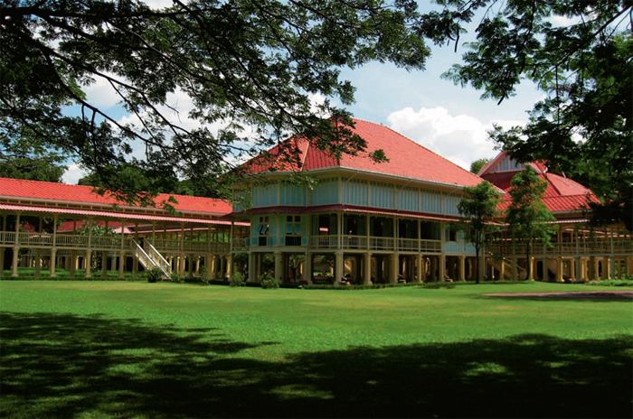 วังเจ้านายของไทย งาม ๆ ครับ