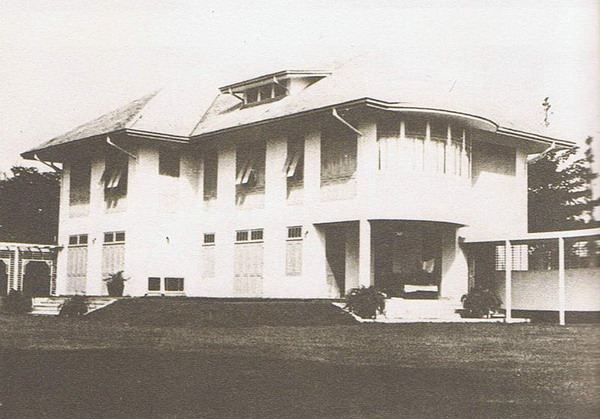 วังคันธวาส ประทับส่วนพระองค์ของสมเด็จพระราชปิตุจฉา เจ้าฟ้าวไลยอลงกรณ์ กรมหลวงเพชรบุรีราชสิรินธร