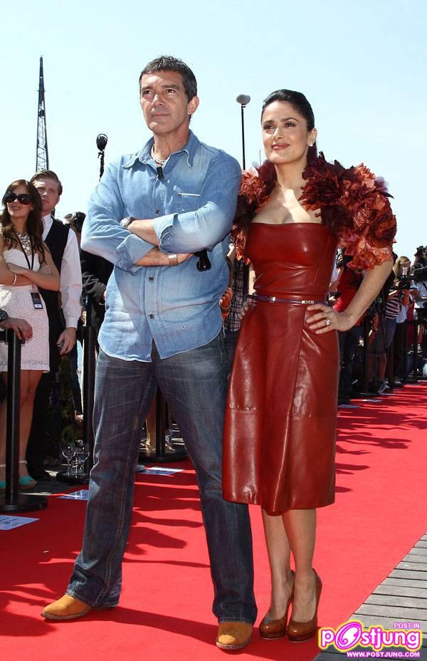 Salma Hayek & Antonio Banderas [Puss in Boots] @Cannes Film Festival