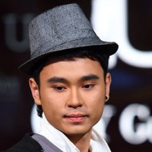 แบงค์ หนุ่มน้อยหน้ามนต์จากเวทียูกาย