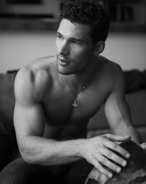 Aaron Oconnell
