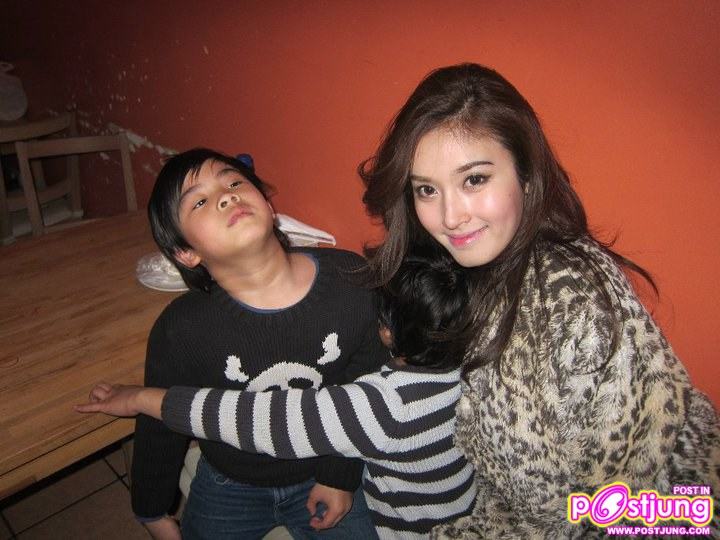 ปอย ตรีชฎา