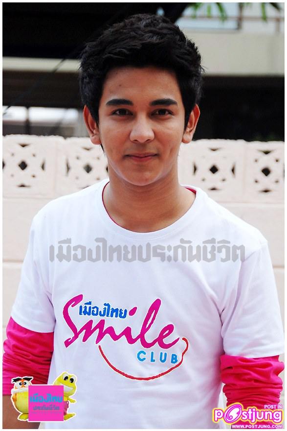 ริท & กัน  ภาพเบื้องหลังโฆษณาเมืองไทยประกันชีวิต