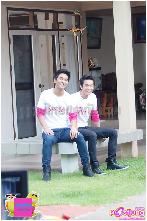 ริท & กัน  ภาพเบื้องหลังโฆษณาเมืองไทยประกันชีวิต