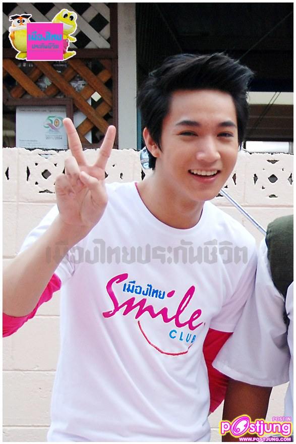 ริท & กัน  ภาพเบื้องหลังโฆษณาเมืองไทยประกันชีวิต