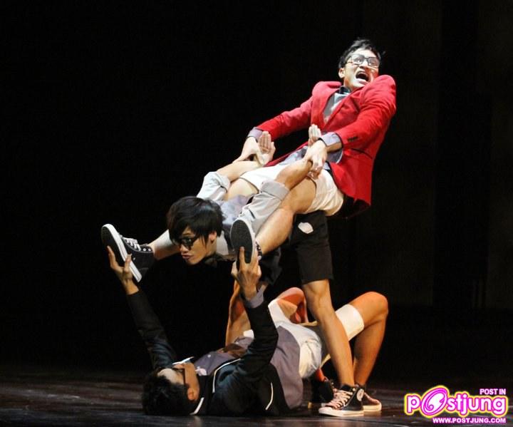 ภาพจากละครเวที Boxing Boys!