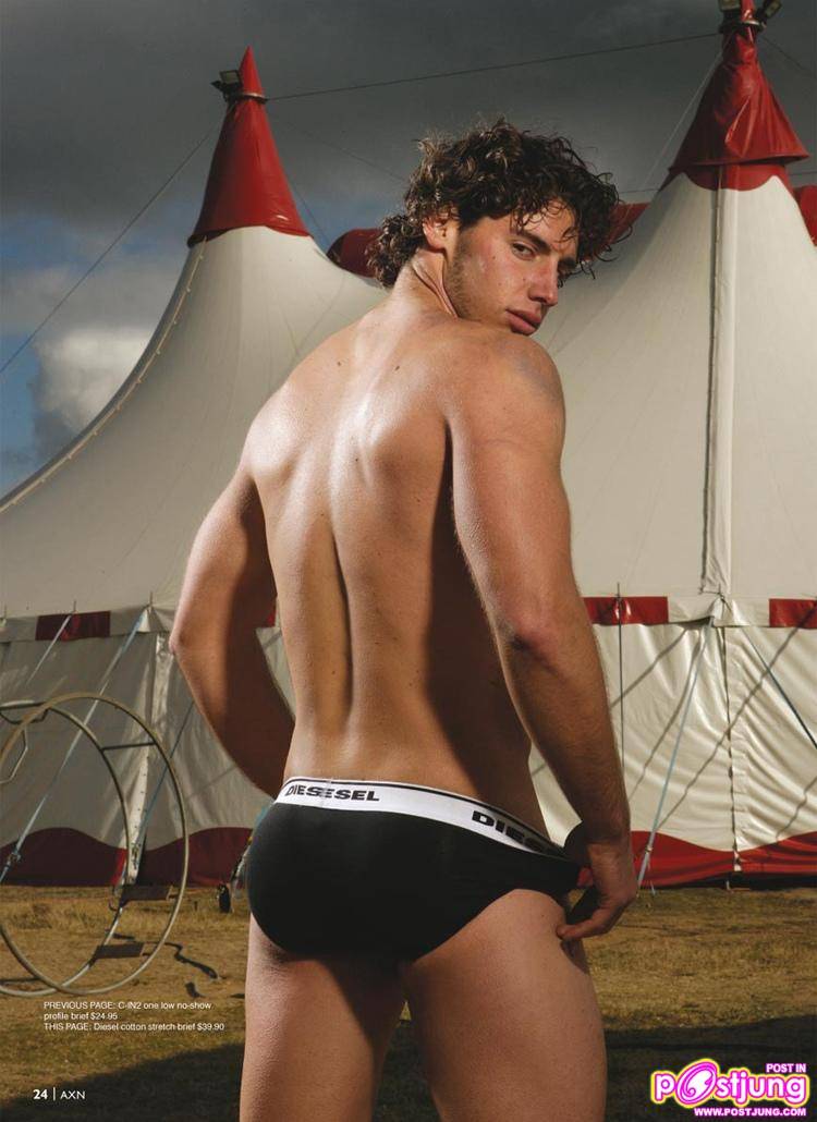 Photoshoot men album 227 Roll Up!