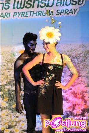 สง่าตามฉบับตัวแม่เจ้าบทบาท