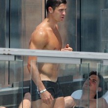 Ronaldo ภาคกางเกงฟิต