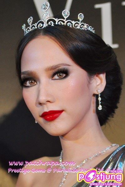 คุณชอบให้ ซุปตาร์ อั้ม แต่หน้าโทนไหนมากที่สุดสำหรับออกงานอีเวนท์