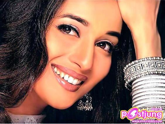 อีกเพลงที่โด่งดังของ Madhuri Dixit ดาราสาวอินเดีย พร้อมลิงค์โหลดเพลง