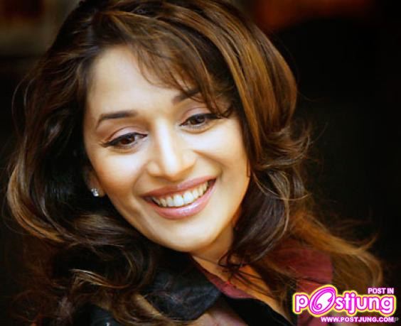 อีกเพลงที่โด่งดังของ Madhuri Dixit ดาราสาวอินเดีย พร้อมลิงค์โหลดเพลง