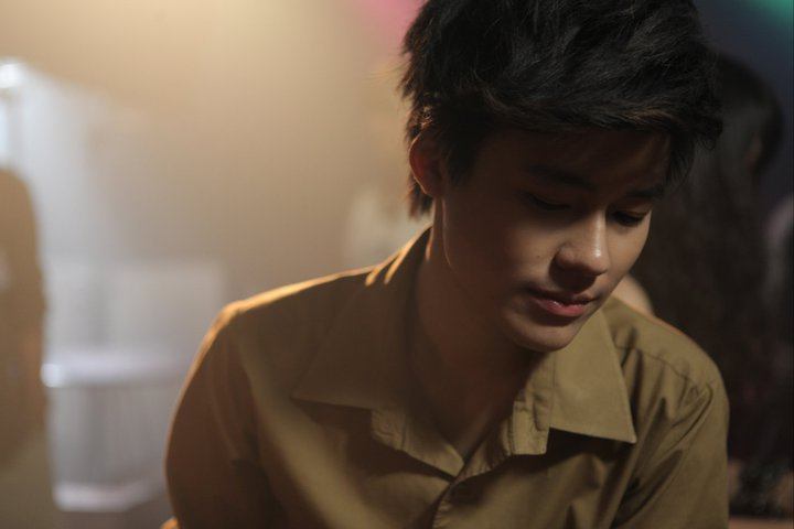 เธอ (She) ภาพยนตร์หญิงรักหญิงแบบเต็มตัวเรื่องแรกของเจ๊ต่าย เพ็ญพักตร์