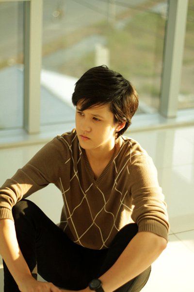 เธอ (She) ภาพยนตร์หญิงรักหญิงแบบเต็มตัวเรื่องแรกของเจ๊ต่าย เพ็ญพักตร์