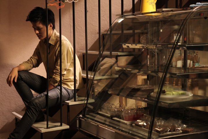 เธอ (She) ภาพยนตร์หญิงรักหญิงแบบเต็มตัวเรื่องแรกของเจ๊ต่าย เพ็ญพักตร์