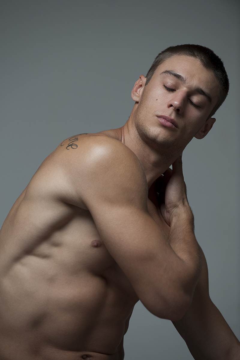 นายแบบของคืนนี้ครับ