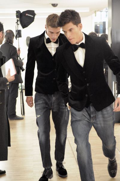 เซ็็กซี่ส่งท้ายคืนนี้ครับ