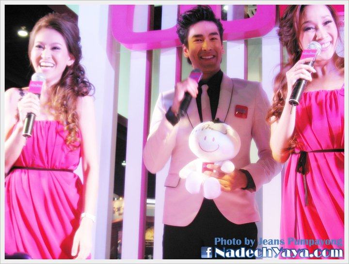 ณเดชน์ @ งานMoney Expo 2011