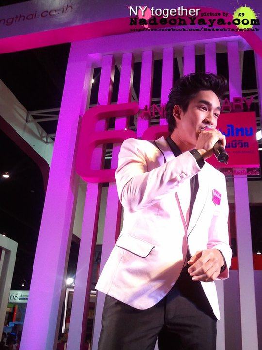 ณเดชน์ @ งานMoney Expo 2011