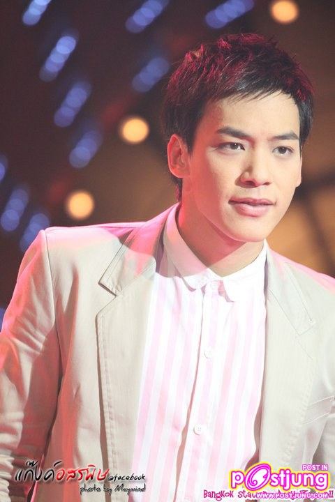 โตโน่ / บี้ / นก-สินจัย อัดรายการ Bangkok Station