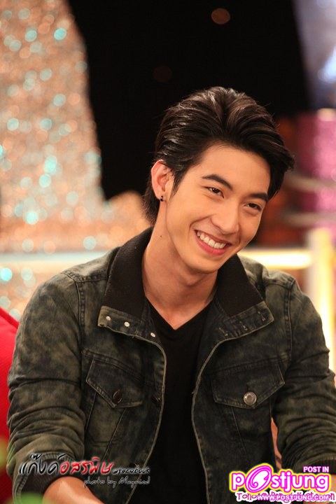 โตโน่ / บี้ / นก-สินจัย อัดรายการ Bangkok Station