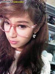 มิ้นท์ ณัฐวรา (มิ้นใหญ่) ปะทะ  มิ้นต์ ชาลิดา  (มิ้นท์เล็ก)