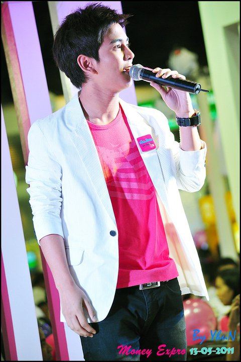 พี่เฉาก๊วย@Money Expo 16 05 2011