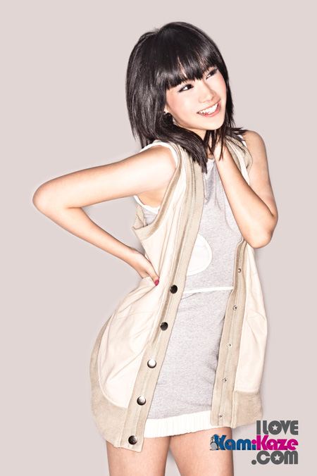 new look Kiss Me Five ภาพเบื้อ'หลัง mv