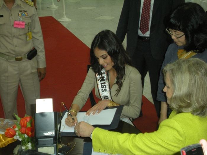 คิดอย่างไร กับการได้รับตำแหน่งMUปี2O1O ของเธอคนนี้