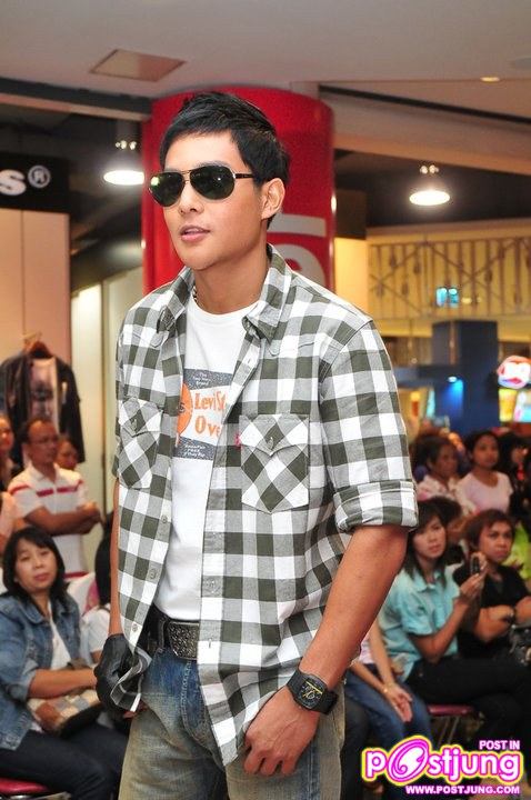 แคทลียา อิงลิช งานLEVI'S 501 MONTH @โคราช