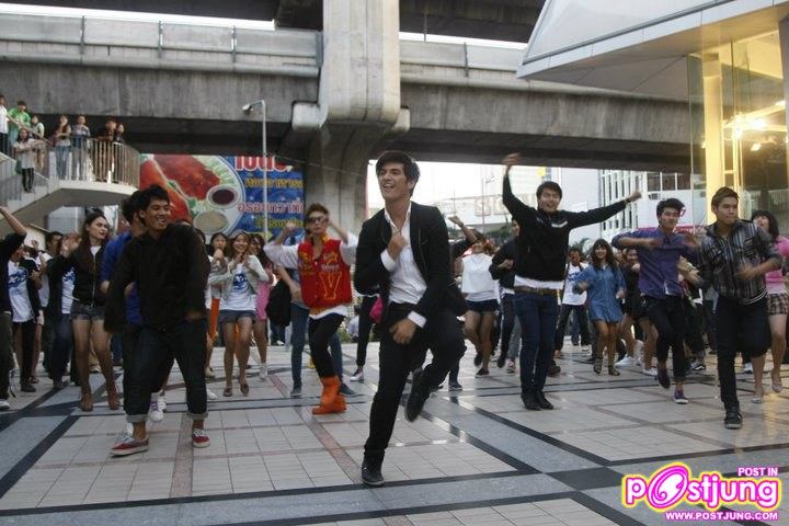 ชิน-ชินวุฒิ งานเปิดตัวผลิตภัณฑ์ระงับกลิ่นกาย &ldquo;เอ็กซิท เนเวอร์ สต็อป&rdquo;