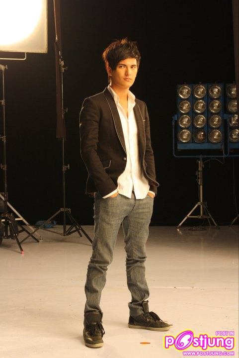 ชิน-ชินวุฒิ เบื้องหลังโฆษณาผลิตภัณฑ์ระงับกลิ่นกาย  Exit Never Stop