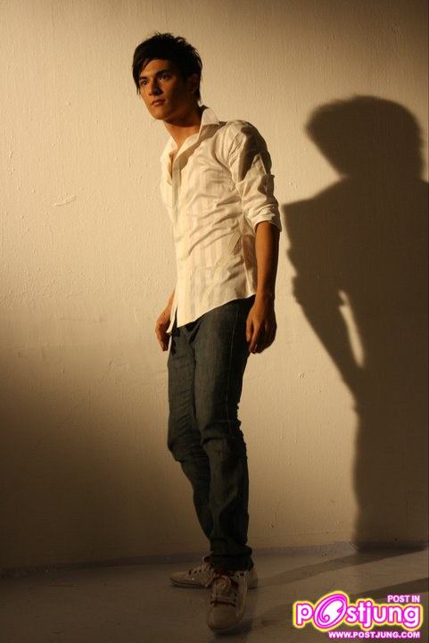 ชิน-ชินวุฒิ เบื้องหลังโฆษณาผลิตภัณฑ์ระงับกลิ่นกาย  Exit Never Stop