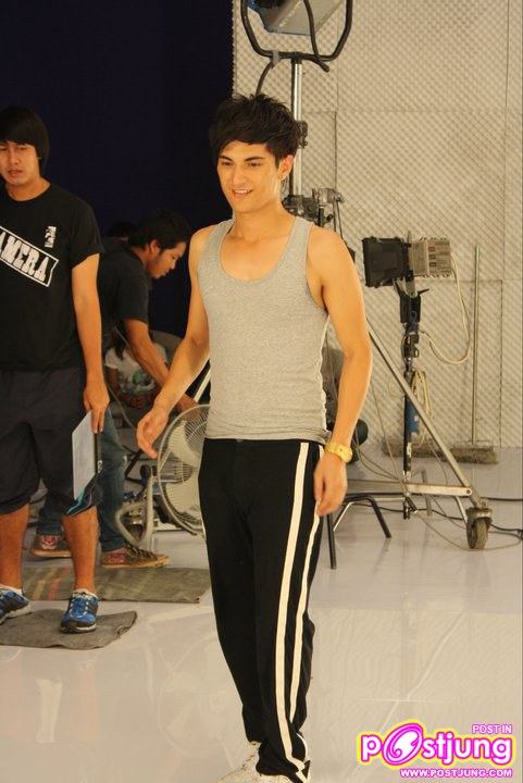 ชิน-ชินวุฒิ เบื้องหลังโฆษณาผลิตภัณฑ์ระงับกลิ่นกาย  Exit Never Stop