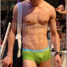 bosboszgaga : model fashion (zap!!)