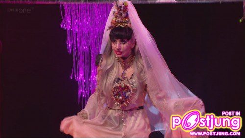 ิbosboszgaga : update costume gaga