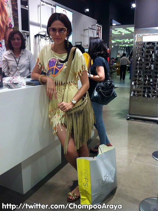 ชมพู่ อารยา จากทวิตเตอร์