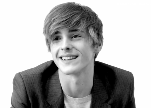 Alex Watson น้องชายสุดหล่อๆของ Emma Watson