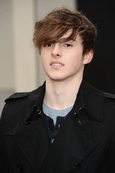 Alex Watson น้องชายสุดหล่อๆของ Emma Watson