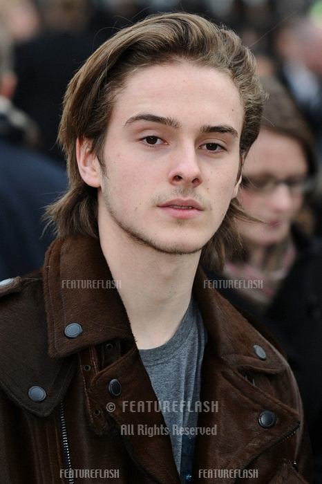 Alex Watson น้องชายสุดหล่อๆของ Emma Watson