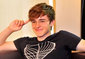 Alex Watson น้องชายสุดหล่อๆของ Emma Watson