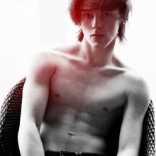 Alex Watson ค่ะ