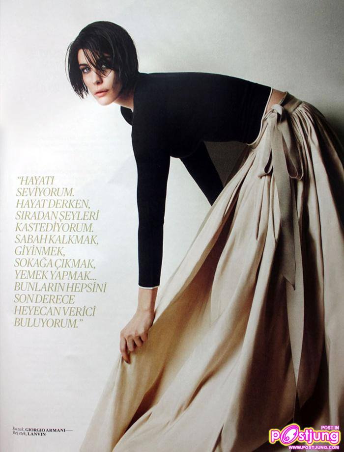 Liv Tyler @ vogue magazine Turkey May 2011