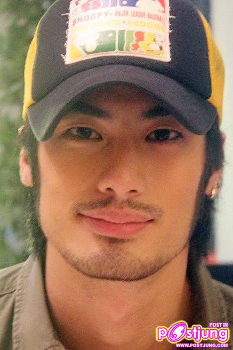 พี่บอย.....